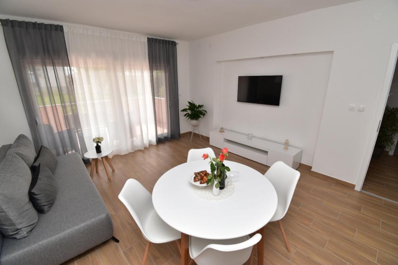 Apartments Ivan Задар Екстериор снимка